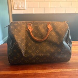 Louis Vuitton Speedy 35 (vintage)